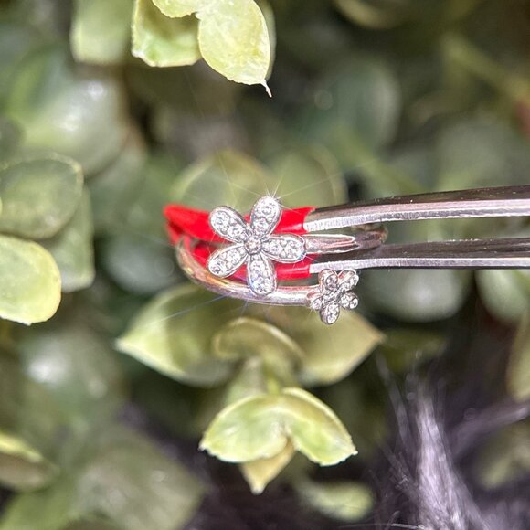 Pandora Daisy Bypass Ring - Picture 8 of 10